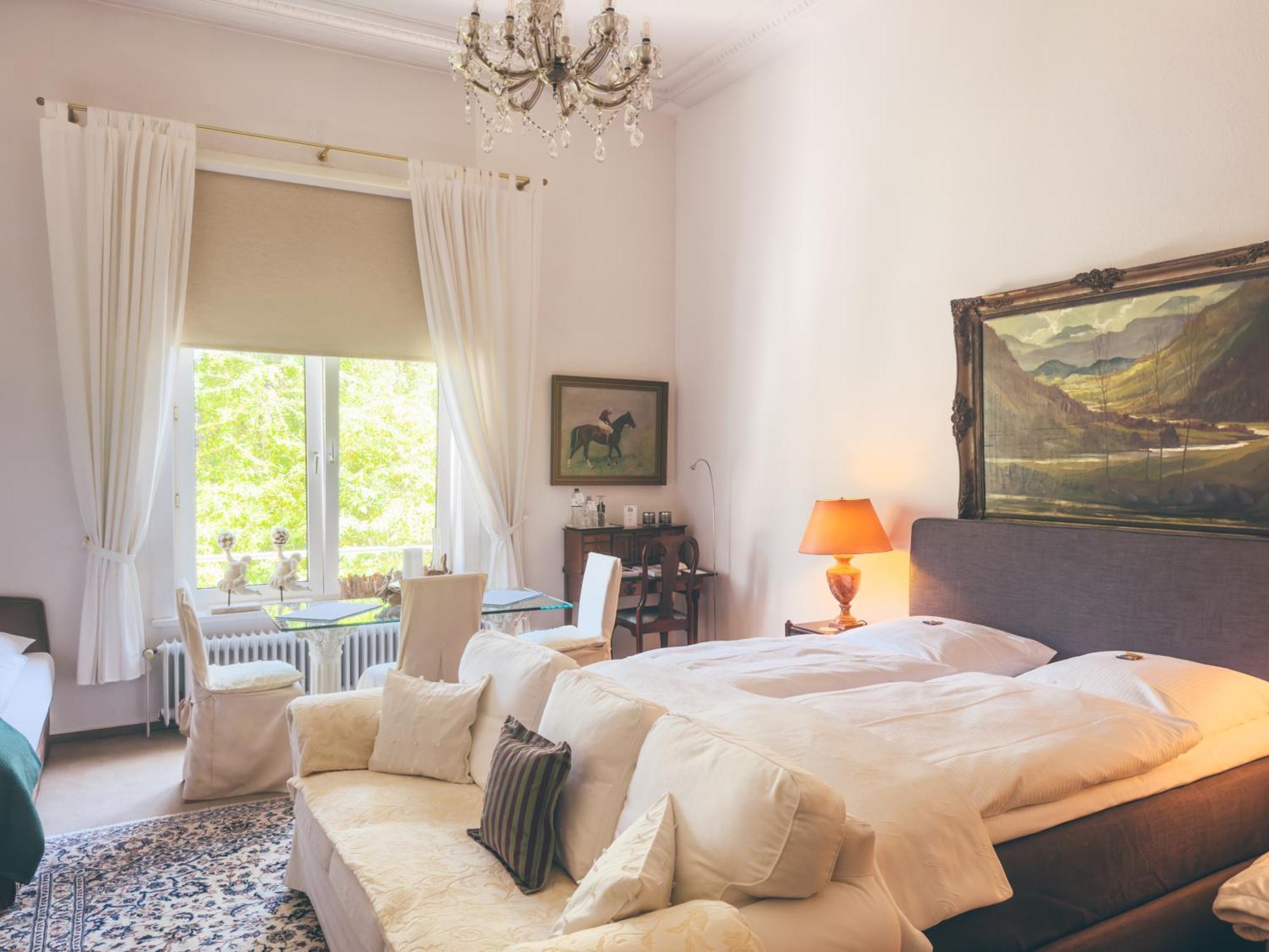 Hotel Mittelweg Гамбург Экстерьер фото
